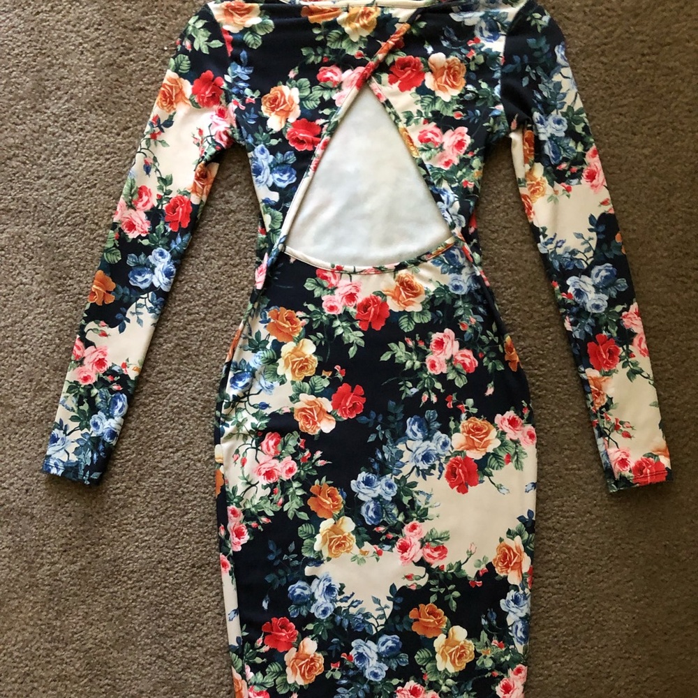 COPY - ASOS Neoprene 1P Midi Bodycon Floral Dress with back cutout detail